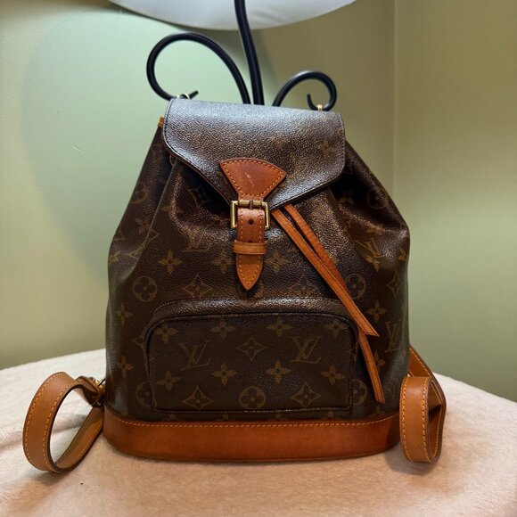 Louis Vuitton Monogram Montsouris MM Backpack - Picture 1 of 10